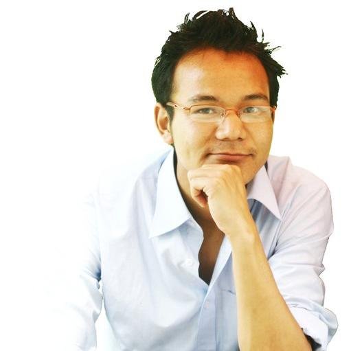 ChhetriVivek's profile picture. Guitar, Gadgets and Good Food, that's all.

Retweets are not endorsements of my employer.