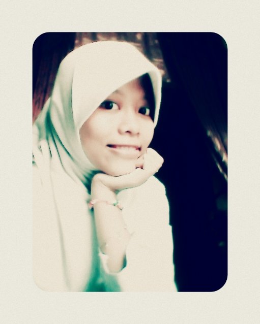 evonyz's profile picture. 