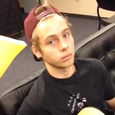 check out my fanfic #TheDate ( the date: http://t.co/eJA8NIVkjn )