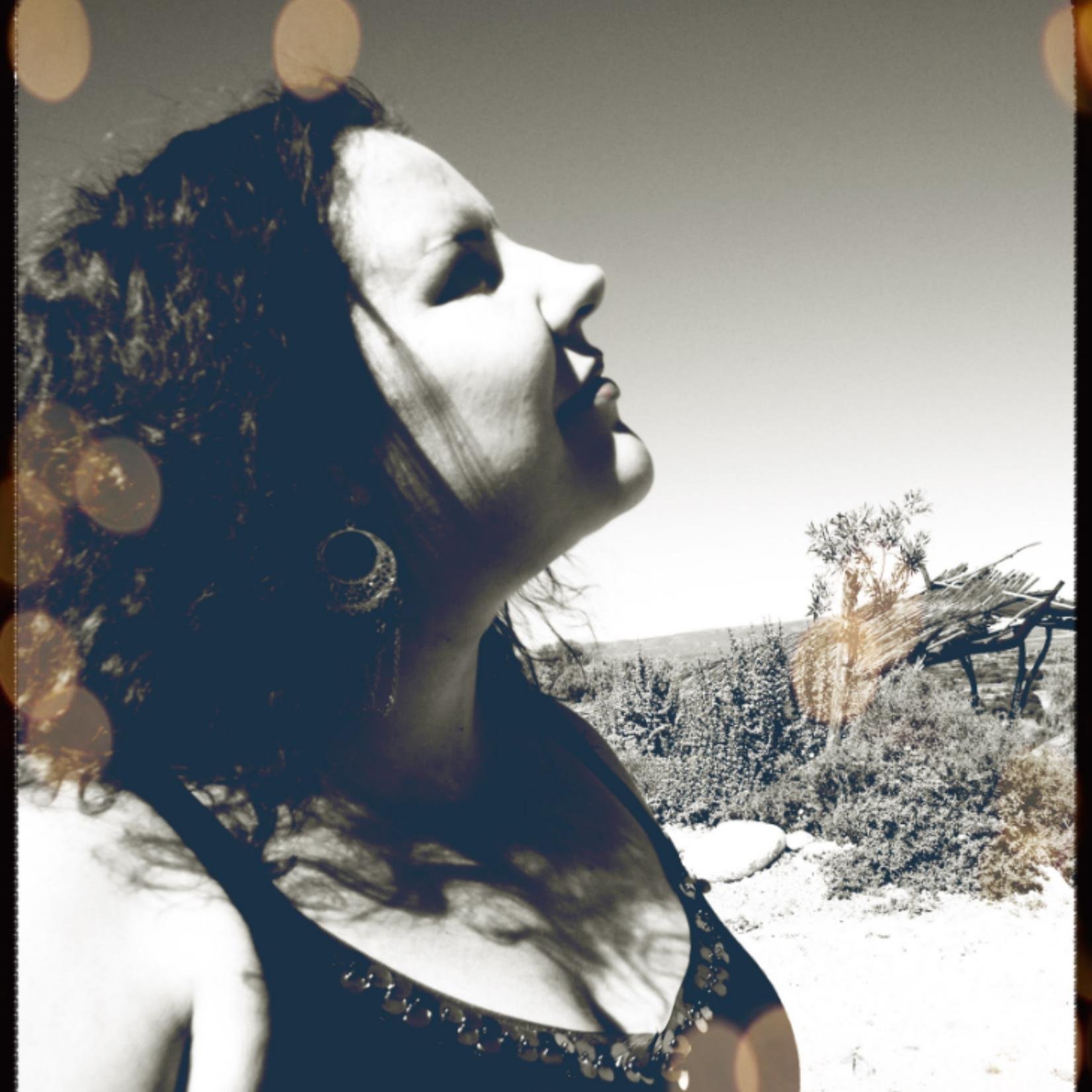 Arty Airy Fairy Fun Loving lady!! Into everything and everyone weird and wonderful !!