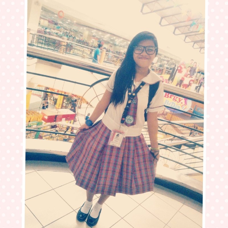 joypandakisme's profile picture. Hi. Im Joy! Hindi ako matangkad, in short maliit ako. But i don't mind it, malas man ako sa pag-ibig.  Blessed naman ako sa mga taong nagmamahal sakin. ❤️