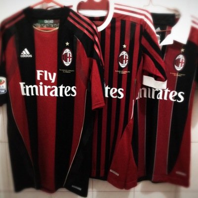 ORIGINAL kit , and other sport equipment just PM CP : ERICXANDER WA SMS (082171728070) BB : 5A99EB1B