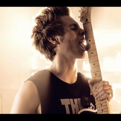 0/4
~ Drinking all the way to third base ~