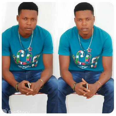 larico88's profile picture. 