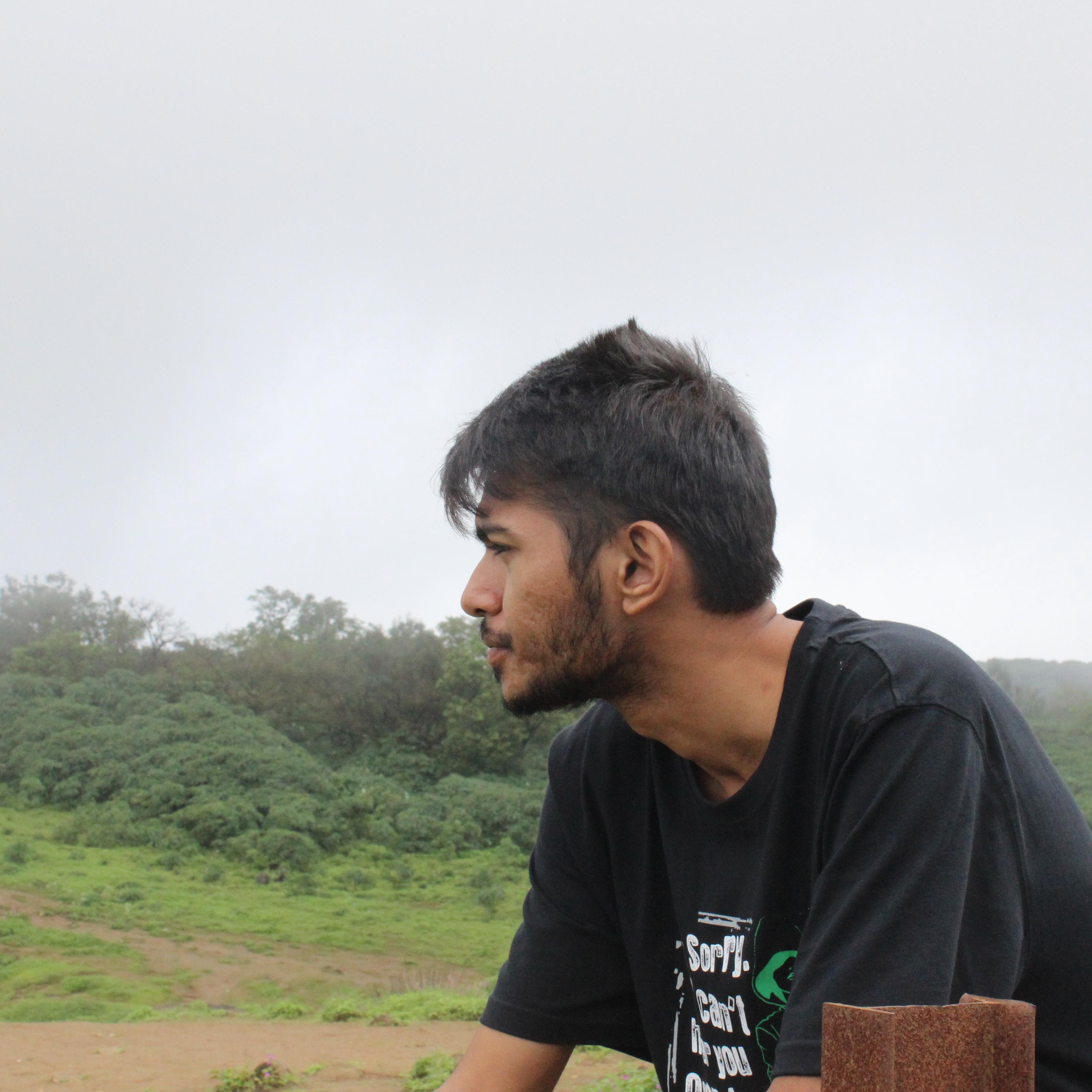 sidbajpai25's profile picture. Hey. I am a  Freelance Commercial Photographer. Love Mumbai. Love Food.Music is good. Friends are important. Family is a  gift.