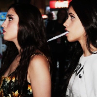 FREE FOLLOW FROM @camilalauregui