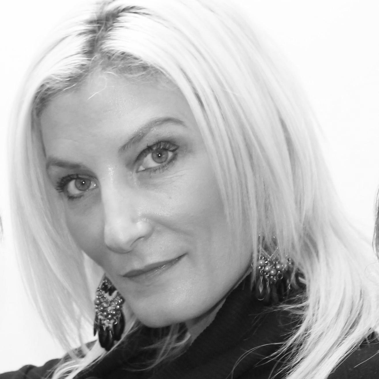 AnsaraEVSales's profile picture. Cherise Ansara is a top performing agent, based at Engel & Völkers Broadacres/Fourways  - Fourways Gardens, Fernbrook, Craigavon