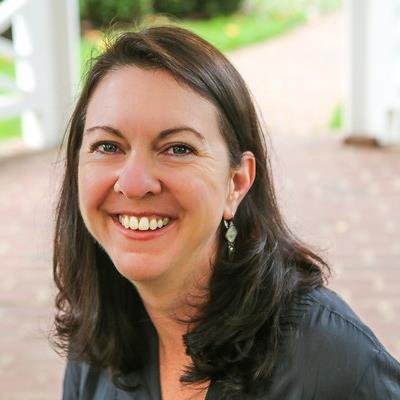 veroautphenne's profile picture. Playwright, travel designer.