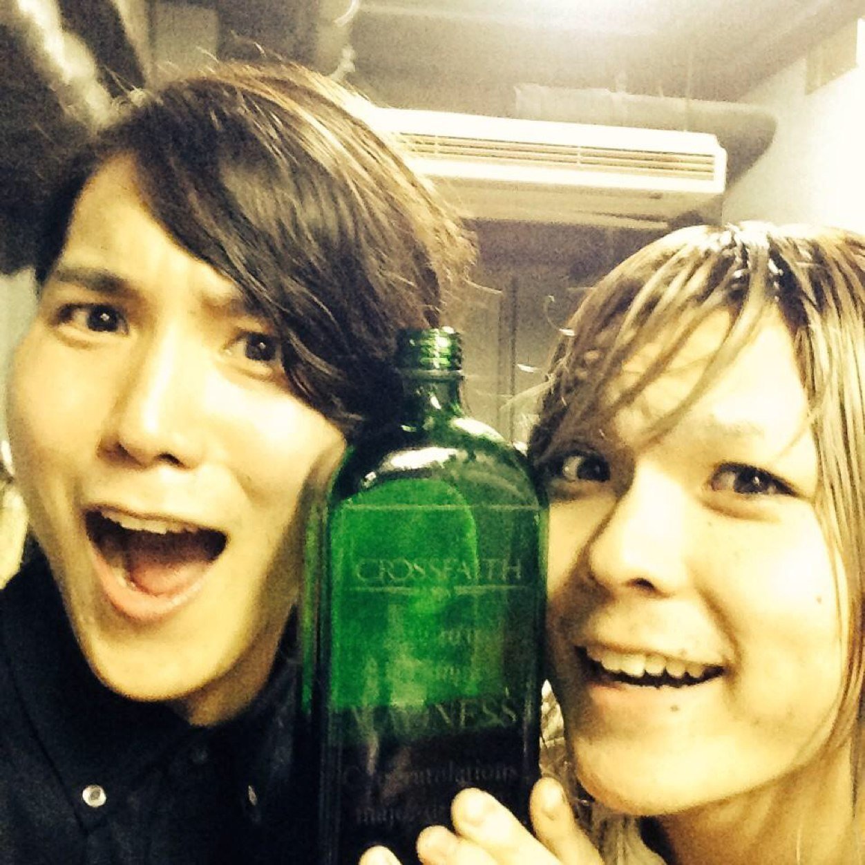 J-ROCKと洋楽が大好きな20歳☝︎ ライブハウスで死ねたら幸せ 9/9CF