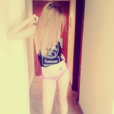 besos entre sonrisas,  sonrisas entre besos 18♡