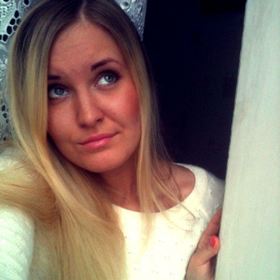 polina_lexa's profile picture. Бей красных, пока не побелеют, бей белых, пока не покраснеют!