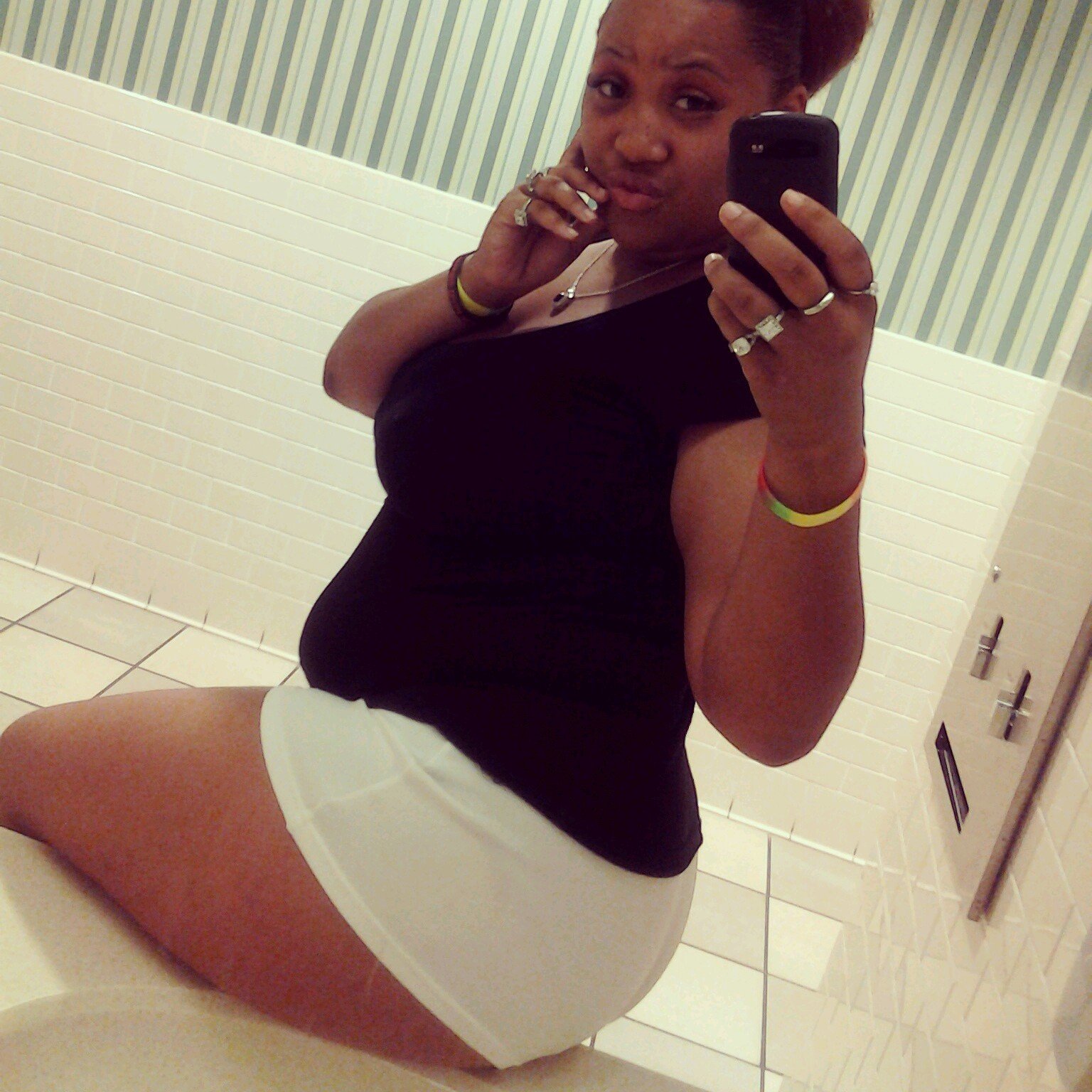 NENE_DGAF_TBH's profile picture. WASSUP DIS YO GURL NENE IM A BOOL, FUNNY, GOOFY AF, LOVE HAVING FUN, OUT GOING, DRAMA FREE TYPE OF FEMALE I STAY TO MYSELF MAINLY ANTHING ELSE JUST ASK MWAH....