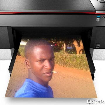 I love people who respect othrs...and I love hip pop...am in livingstone,Zambia and I am a big Fan for XYZ enternment.........Copala Swagg....I love you all