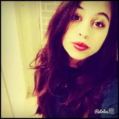 a vida me ensinou a nunca desistir nem ganhar nem perder mais procurar evoluir ♥♥