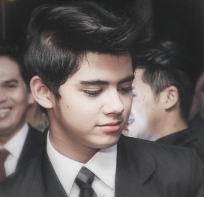 RP of @alysyarief @aliando26 as Digo at GantengGantengSerigala setiap hari pukul 19.45 || BF: @Sissyltcnsn_ @_SissyprillyGGS @salshabiilleh
