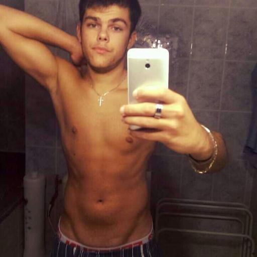 #TeamReggaeton #TeamPortugal #Teammusculation #TeamGradur#TeamArme #Snap:blexo945