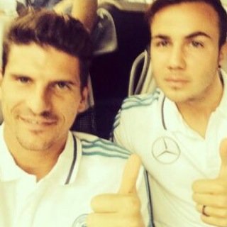 djsjsjdjkdd's profile picture. pls follow @savibello bc this is a free follow just ask for a follow back