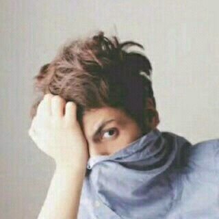 ﺃﻧﺎ ﻓﺘﺎﻩ ﺍﻋﺸﻖ ﺷﺨﺼﻴﺘﻲ ﻣﻬﻤﺎﺍ ﮔﺎﻧﺖ ﻭﺍﻋﺸﻖ ﺗﻔﺎﺻﻴﻠﻲ ﻭﻣﻼ‌ﺍﻣﺤﻲ ﻭﻻ‌ﺍ ﻳﻬﻢ ﺍﺍﻥ ﻗﻴﻞ : ﻗﺼﻴﺮﻩ ﺍﻭ ﻃﻮﻳﻠﻪ ‘ﻣﺘﻴﻨﻪ ﺍﺍﻭ ﻧﺤﻴﻔﺔ ﻓﻠﻢ ﺗﺸﻘﻰﻯَ ﺍﺍﻣﻲ ﺗﺴﻌﺔﺓ ﺍﺍﺷﻬﺮ ﻟﻜﻲ ﻳﻘﻴﻤﻨﻲ ﺍﻟﻨﺎﺍﺱ *