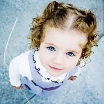 Hello im Daniella i love my mommy and brothers and sisters there all amazing