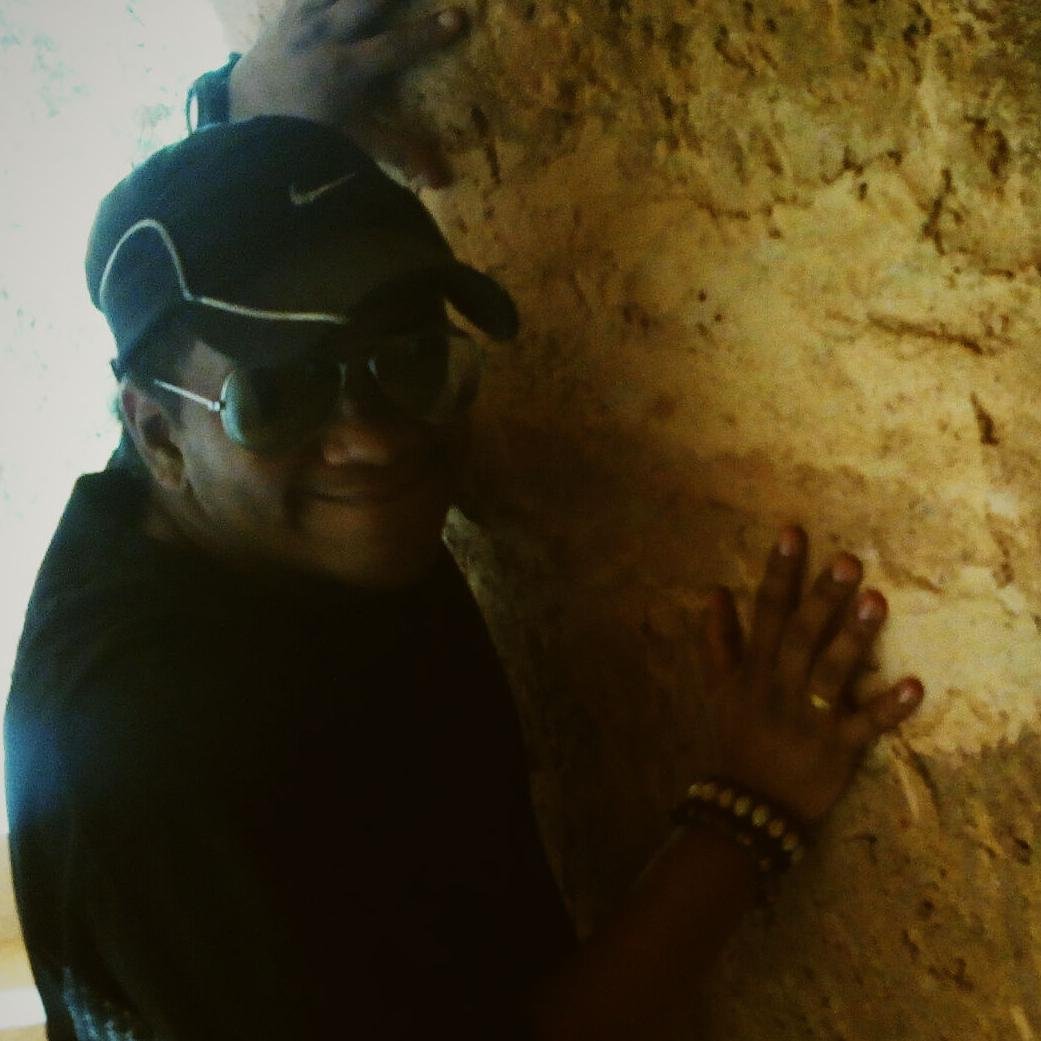 ramdev78's profile picture. Gonna climb that corporate ladder one rung at a time, only to find out that I should've been a Monk instead.  - Ram Devan