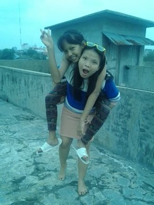 Simple Girl \(´▽`)/ , i am swimmer..