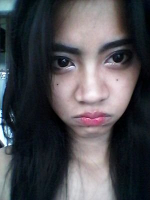 sometimes i fell alone, and then i cry for long times