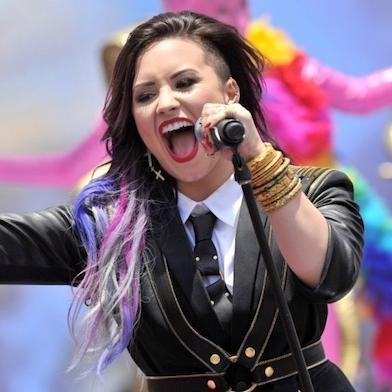 shouldn’t come back deve ser a música a demi pra mim por motivos de sorry im not sorry for the times i dont reply.