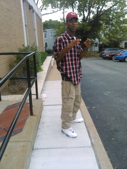 ErickMobley's profile picture. a young nigga tryna get paid n live a great life till i leave this earth