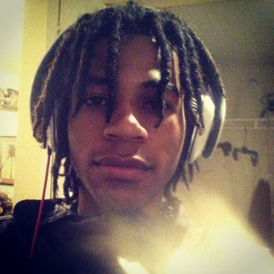 Fwm_IMtocool's profile picture. Michigan/Florida boy, #Blessed #BallisLife #Cancer 
IG: Thatman_vonte snapchat: @schoolboy_vonte