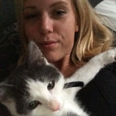 elinjnsson's profile picture. If you can dream it, you can do it!