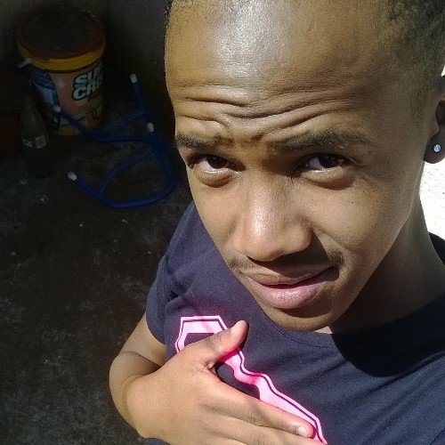 Respectively from the ghetto...love soccer,hip hop, dancehall and house music..ere ke majaivan mhm ketla saka....love outdoors haha hate prudes klaar