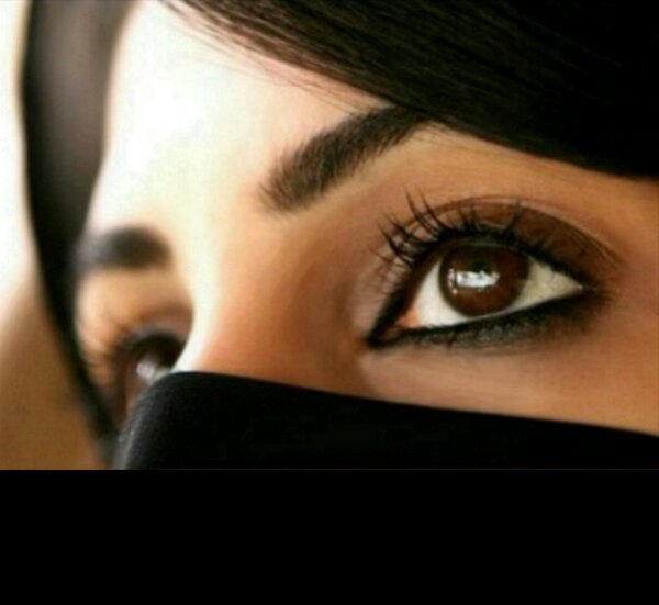 ‏و تبقى أكثر شي ؟ تركتۂ ، و أشتقت لۂ ♡