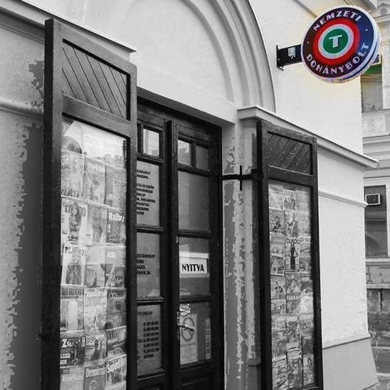 National Tobacco shop