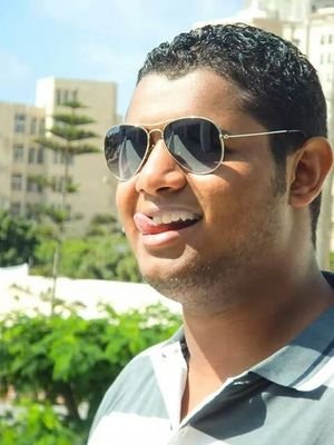‏am an 👽  on 🌍  
I belive that great things happened by chance..  

دماغي ملغبطه   _ دياباوي _ اهلاوي _مدمن بلاي ستيشن