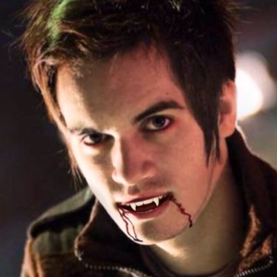 VampireBrendon's profile picture. Brendon Urie. Vampire. I've returned and I'm here to protect my family at all costs. Even if it means dying again.