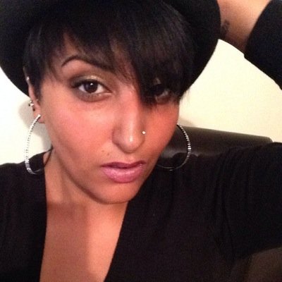 almondeyes32's profile picture. Splurgeboys