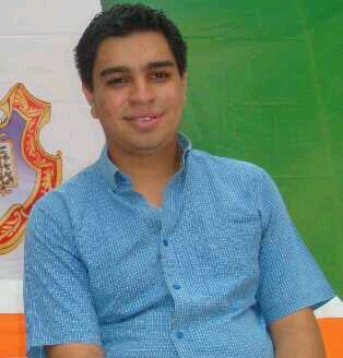 ElCocaLeon's profile picture. Trabajando en el gabinete presidencial. Con el Gral. Otto Pérez Molina.