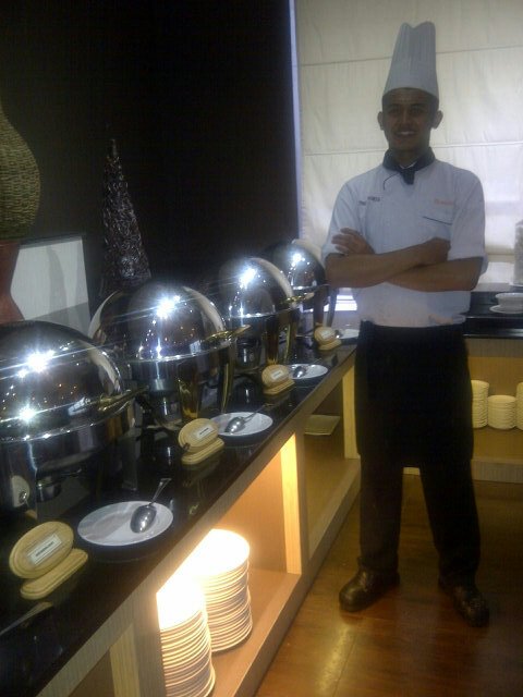 yoe_afriant10's profile picture. All about BARCELONA,, ||♥ 10 number|| I'm a catholic||♥my work FBP team ARIA hotel♥|| #2014