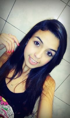 17 anos, #Capricorniana, Feliz porém louca, CORINTHIANA ATÉ A MORTE!vivendo a vida intensamente para não ser consumida pela tristeza de negatividade to correndo