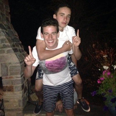 FarnumLukey's profile picture. Freshman #froshstart   Volleyball football my homies my life livin it and lovin it