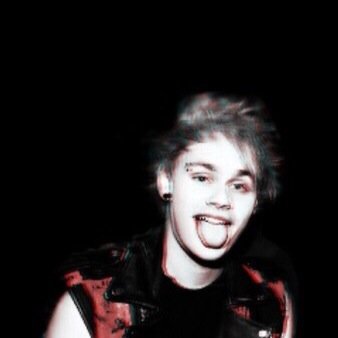 Follow @T0xicalHood and turn on her notifications. She helps her most active followers gain and gain follows from your Sunshines. :)