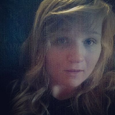 JulieQuentes's profile picture. hus(BANDS) Cx #ISSUES #IceNineKills #Secrets #AdelitasWay #ThreeDaysGrace #PTV #SWS #Blink182 #Chevelle #5FDP :3