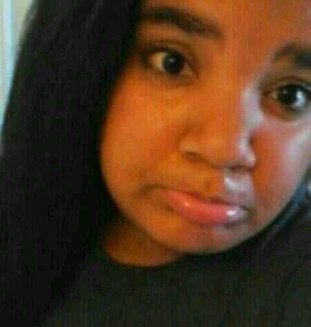 Directioner, Central Bear, 15, nail & animal lover bye.