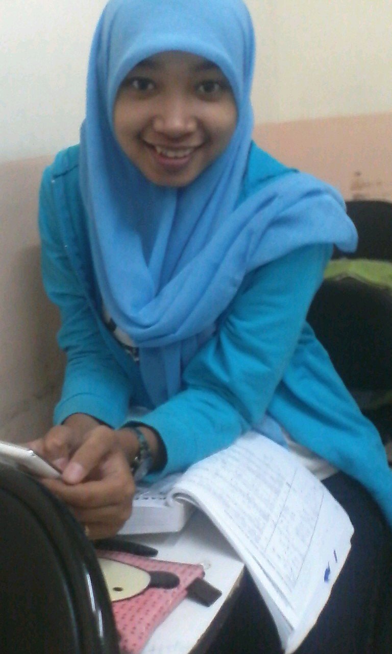 aristafahmila's profile picture. parents, problem, love, friends, crush, happines. it's life. :) | never give up | grow up.