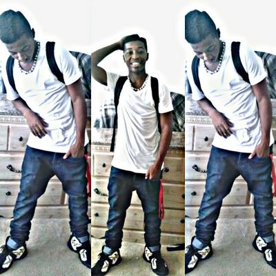 kik me:kidddizzy16
IG:Kidddizzy16
fb:Tyler Kidd Dizzy
im a just me kidd dizzy