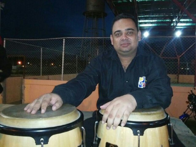 manueloswaldo's profile picture. Amante de la buena música...