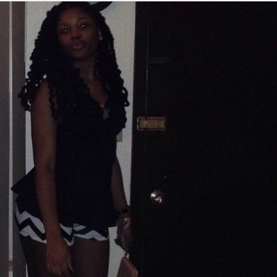 Follow Me On Ig .. Deloresssss (5 S's)