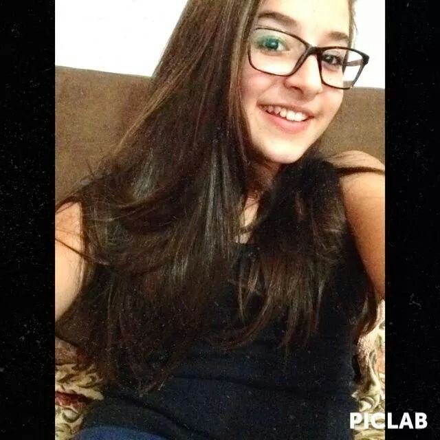Importante é se importar com quem se importa com você..  ✌️
Snap: kanawati_lari / Insta: larii@kanawati
12 anos