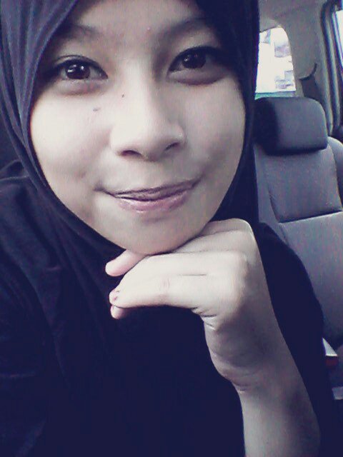 facebook acc-Nur Zafirah Omar. wechat id- fyrah_nz. do add me. i'll approve it! thankyou xoxo
