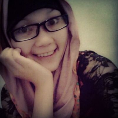 Selalu bersyukur apa yg aku dapat skg , dan brusaha mnjadi yg lbh baik dr belum nya , gws for me  (ˇʃƪˇ):-)